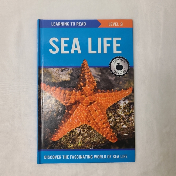 ⭐️ 12 Educational Book Bundle (animals: sharks. Bugs, dinos, insects) ⭐️ - Picture 13 of 13